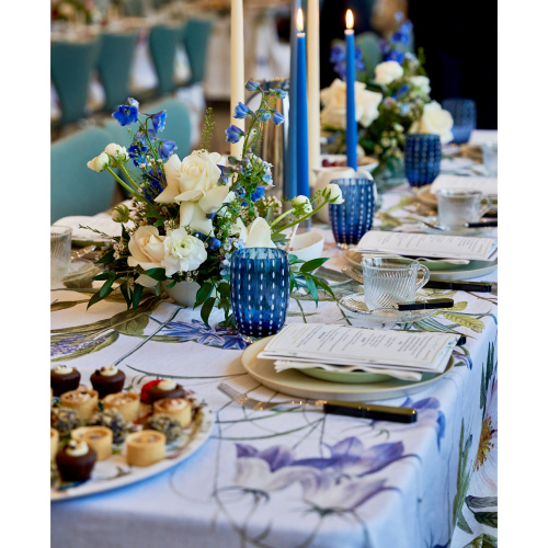 Omleiding Beangstigend begrijpen Jim Lyngvild tafelkleed, 350 cm - Blue Flower Garden