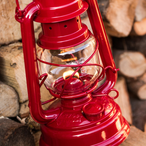 Feuerhand Petroleumlampe - rubinrot