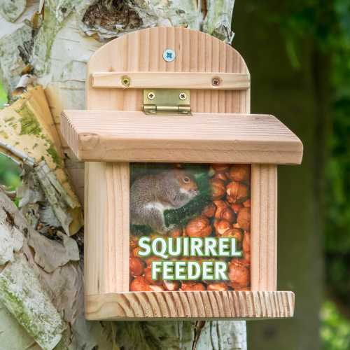 Wildlife World Futterhaus für Eichhörnchen
